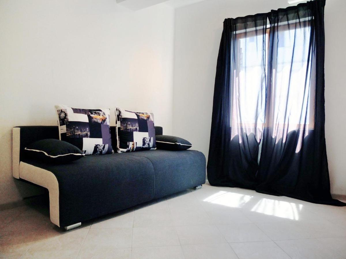 Studio & Apartment Biograd Paszman Биоград на Мору Екстериор снимка